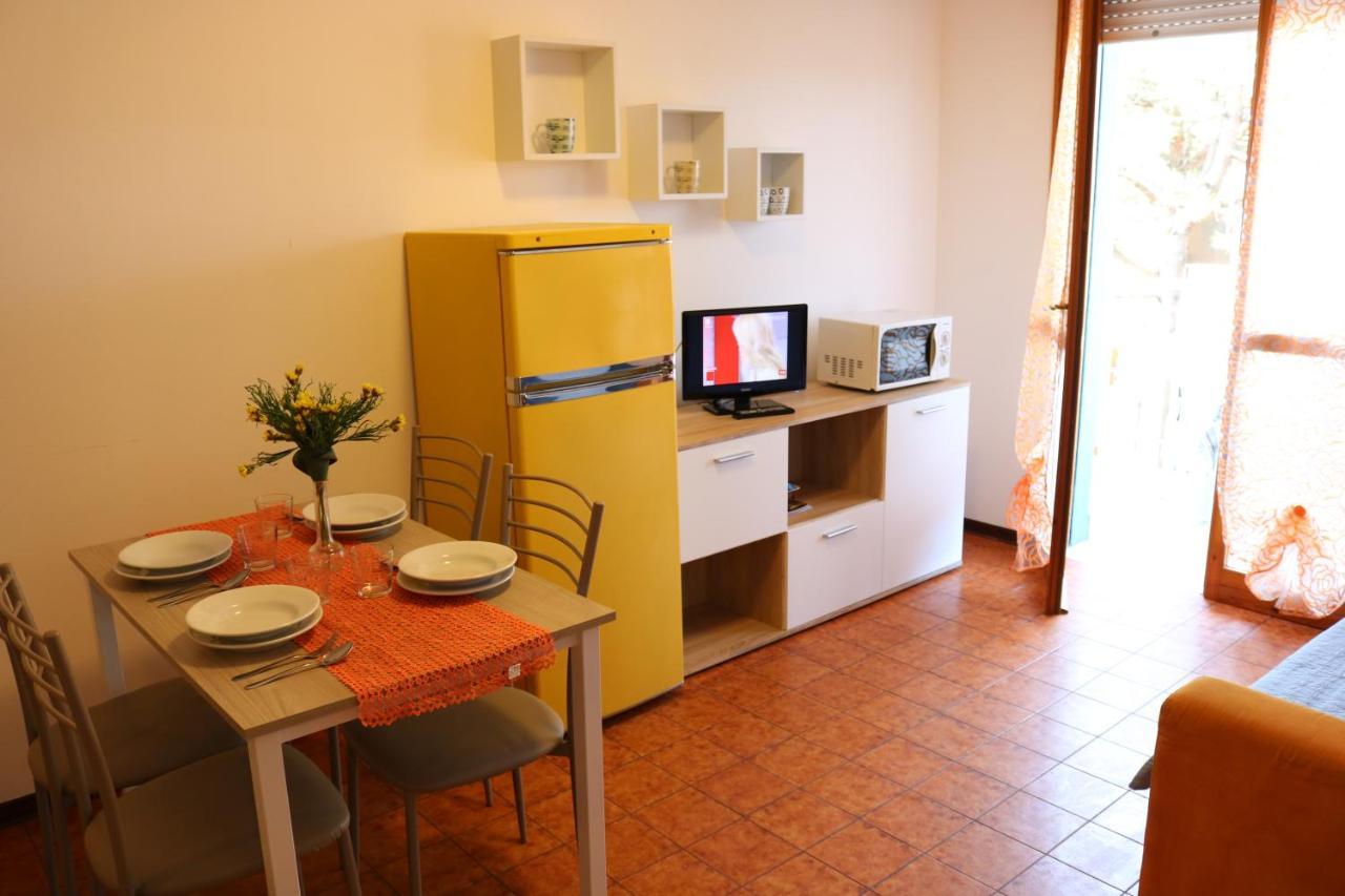 Condominio Sabrina Bibione Exterior foto